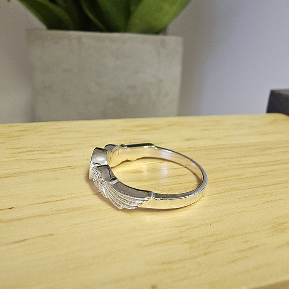 Angel Wing Round Ring