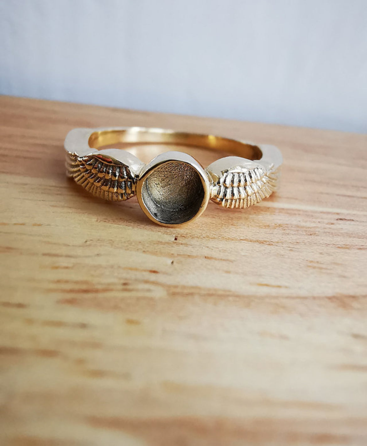 9k Solid Gold Angel Wing Ring (Round)