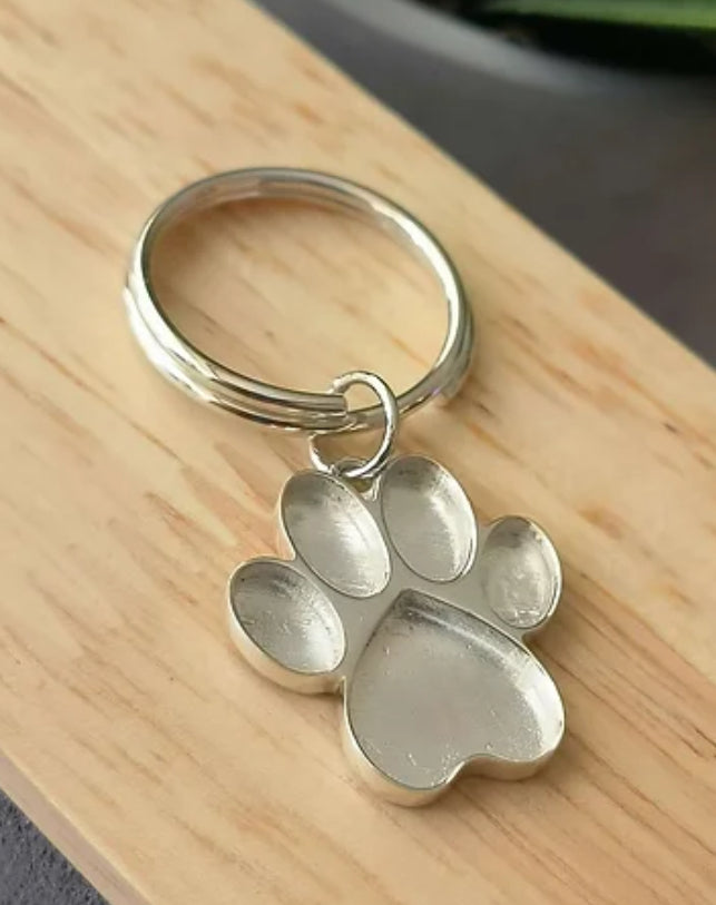 Paw Print Keyring